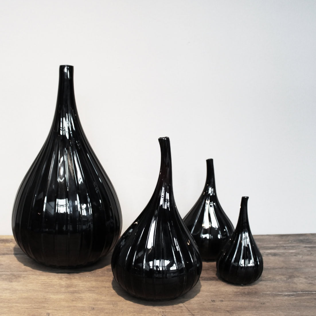 SALVATI , Vase Drops schwarz mini